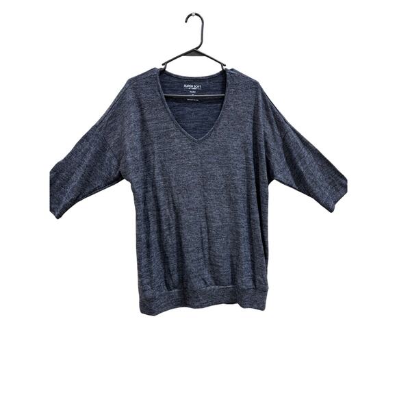 Torrid Super Soft Plush V-Neck 3/4 Sleeve Top Gray Sz 0 (12)Lightweight Stretch - Picture 2 of 10